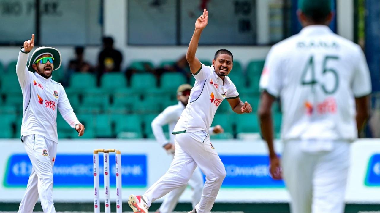 দিনের শুরুতেই ৩ উইকেট শিকার টাইগারদের